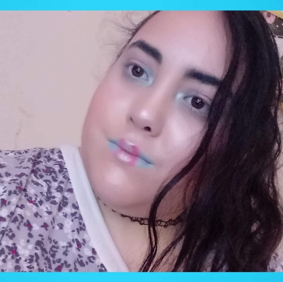 Meet your Posher, Livingdeadgirl Melissa - Picture 5 of 16